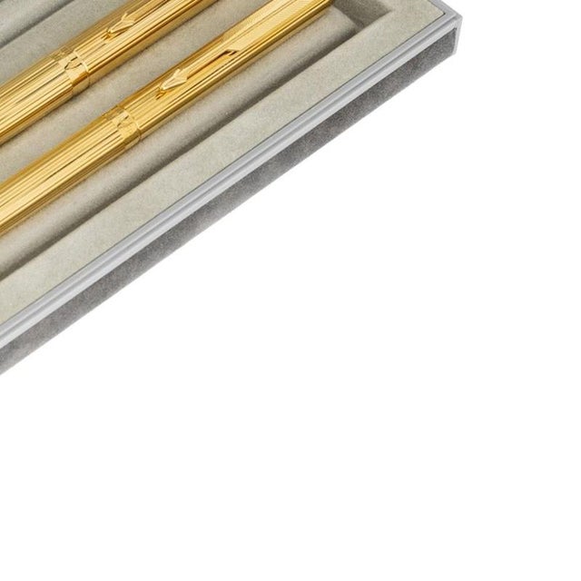 Parker Pen Set, Set of 2 For Sale - Image 5 of 6