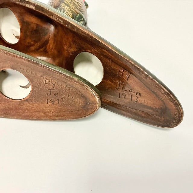 1973 Boho Chic Americana Folk Art Ceramic Pheasants - A Pair, Thanksgiving For Sale - Image 16 of 16