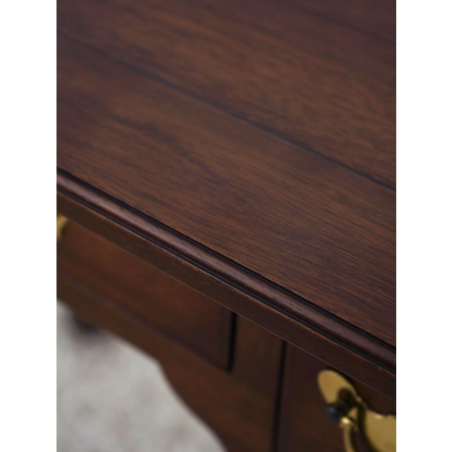 Kittinger Colonial Williamsburg 3 Drawer Table For Sale - Image 12 of 17