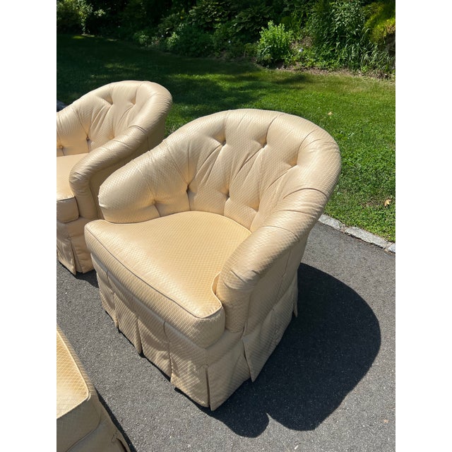 Cream Pair of Ethan Allen Club Chairs With Matching Ottomans For Sale - Image 8 of 13