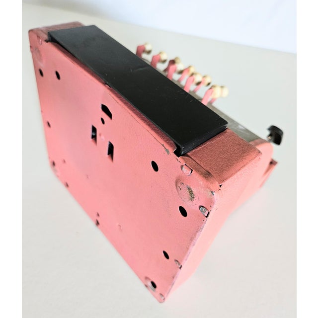 1950s Vintage Retro Pink and Black Metal Tom Thumb Cash Register For Sale - Image 5 of 6