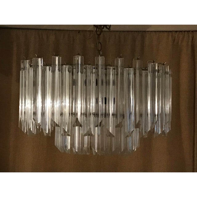 Transparent 1970s Lucite Teired 10 Light Chandelier For Sale - Image 8 of 12