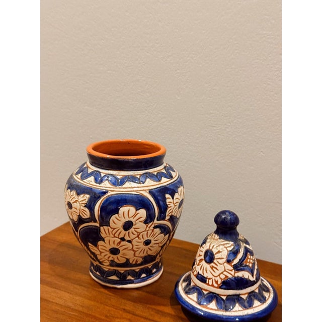 Sculpture Materials Vintage Traditional Pot with Lid, Alentejo, Portugal, 1960s For Sale - Image 7 of 7