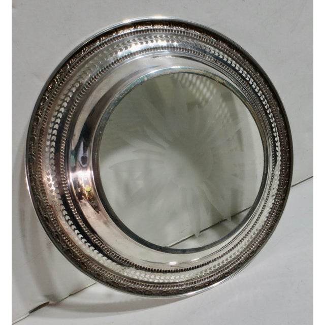 Made to serve lemon slices on the fine dining table, the glass bottom is unaffected by lemon juice. Cut crystal bottoms...