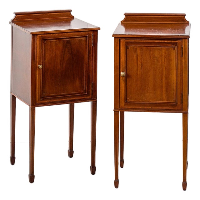 Pair of English Mahogany Bedside Cupboards (C. 1920) For Sale