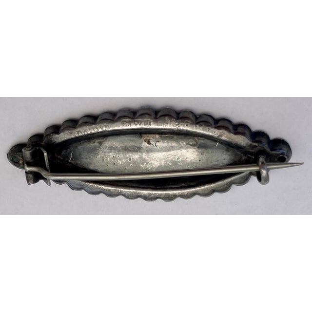 English Late 19th Century Victorian Sterling Silver “Good Luck” Brooch For Sale - Image 3 of 4
