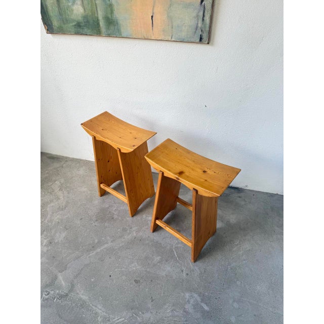 Japanese Style Pine Stools, Scandinavia, 1950s, Set of 2 For Sale - Image 18 of 18