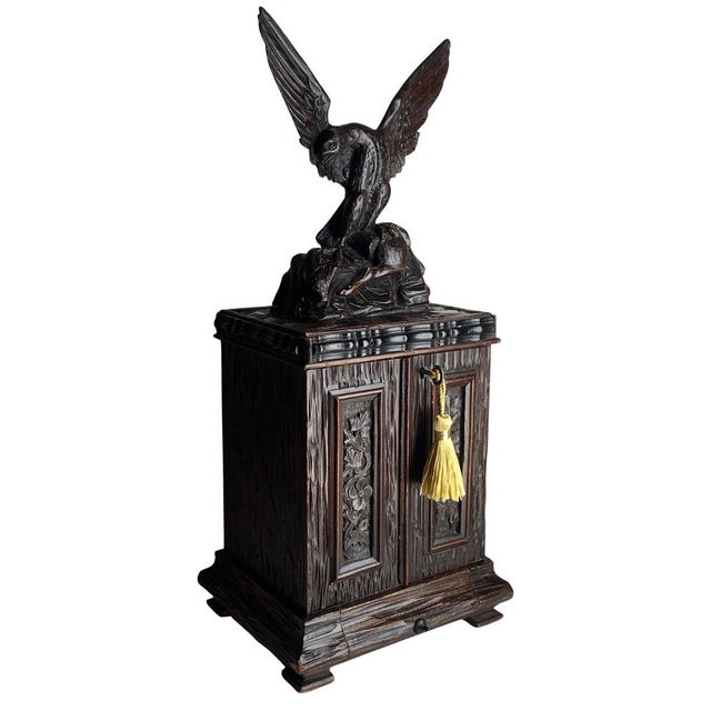 19th Century Black Forest Hand Carved Humidor For Sale - Image 11 of 12