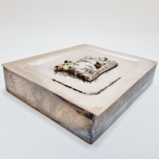 Metal Vintage Silver-Plated Cigarette or Jewelry Box For Sale - Image 7 of 15