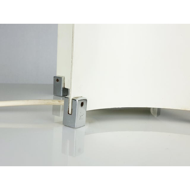 Metal Mid-Century Italian Chrome-Plated and White Painted Metal Table Lamp, 1960s For Sale - Image 7 of 11