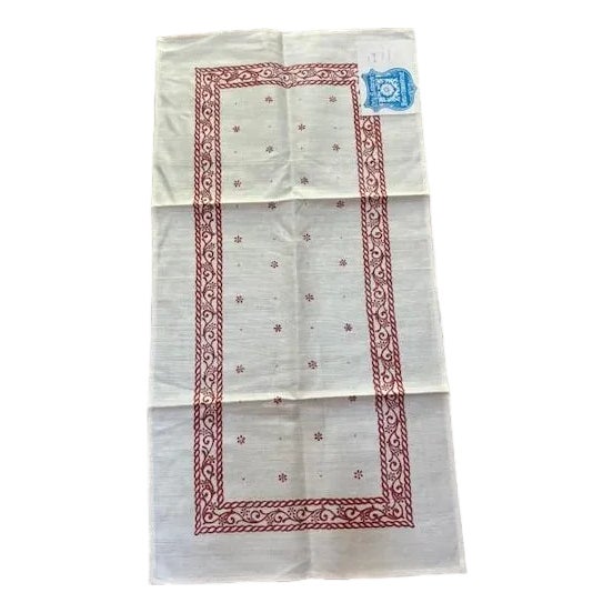 Beautiful Christmas Motif With Red Flakes Table Topper For Sale