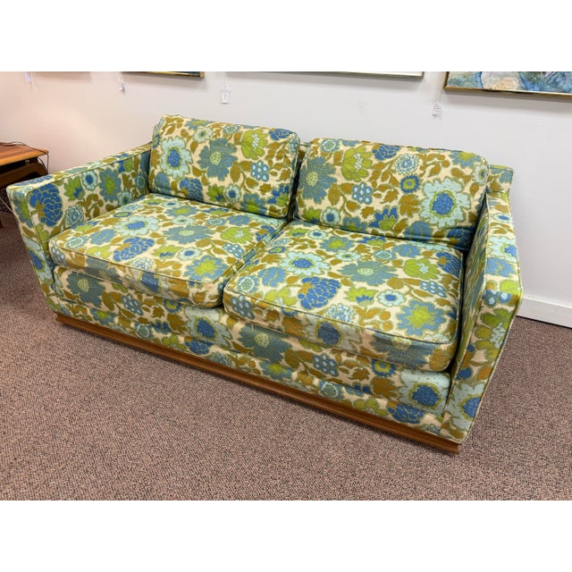 Mid-Century Modern 1960s Mid Century Modern Loveseat by Flair Furniture in Bold Blue Green Floral Upholstery For Sale - Image 3 of 10