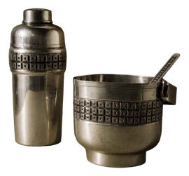 Example of Cocktail Shakers