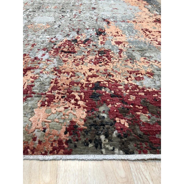 Isla Sumptuous Gray Hand-Knotted Wool Rug Carpet, Abstract Contemporary Design For Sale - Image 4 of 6