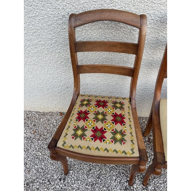 Wood Louis XV Chairs in Walnut with Petit Point Tapestry Upholstery, 19th Century, Set of 3 For Sale - Image 7 of 8