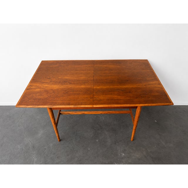 Mid Century 1960s Teak and Oak Expanding Dining Table For Sale - Image 4 of 7