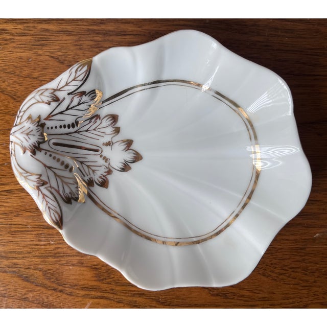 1940s French Porcelain Shell-Form Relish/Soap Dishes-a Pair For Sale - Image 5 of 9