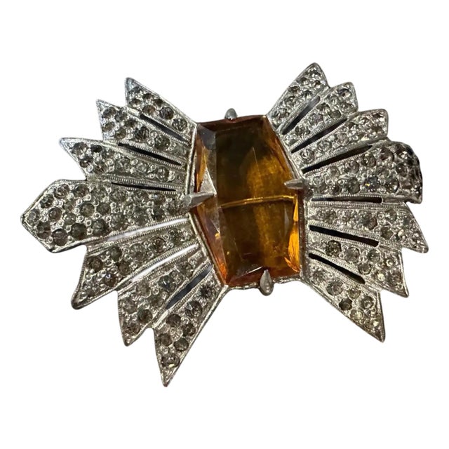 An Amazing 1930s Art Deco Costume Jewelry Brooch For Sale