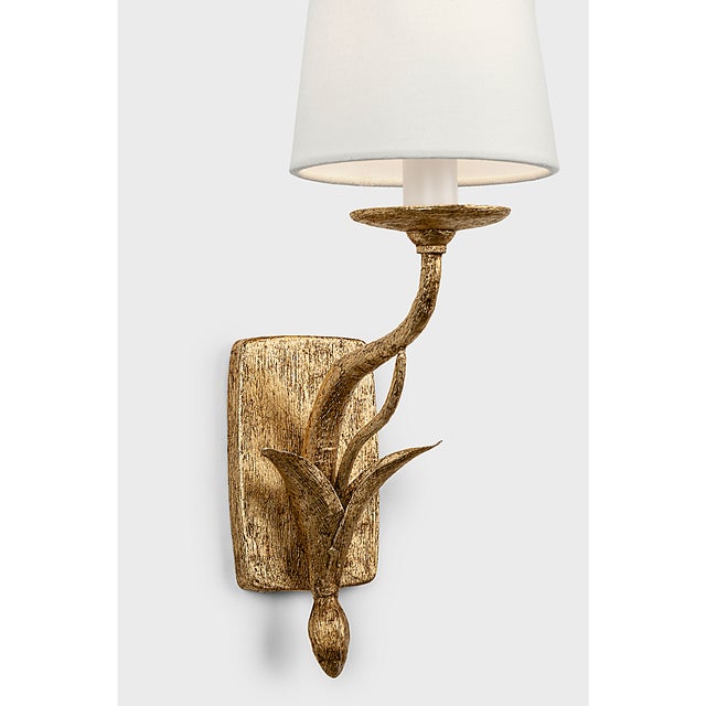 Traditional Chapman & Myers for Visual Comfort Signature Amalfi 15" Sconce in Milano Gold with Linen Shade For Sale - Image 3 of 3