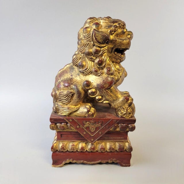 1900 - 1909 Early Giltwood Chinese Guardian Lion Foo Dog Architectural Carving – 12" High For Sale - Image 5 of 12