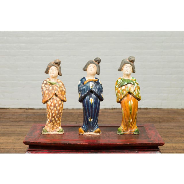 Small Chinese Statue of a Court Lady Wearing Blue Kimono and Holding a Baby For Sale - Image 12 of 13