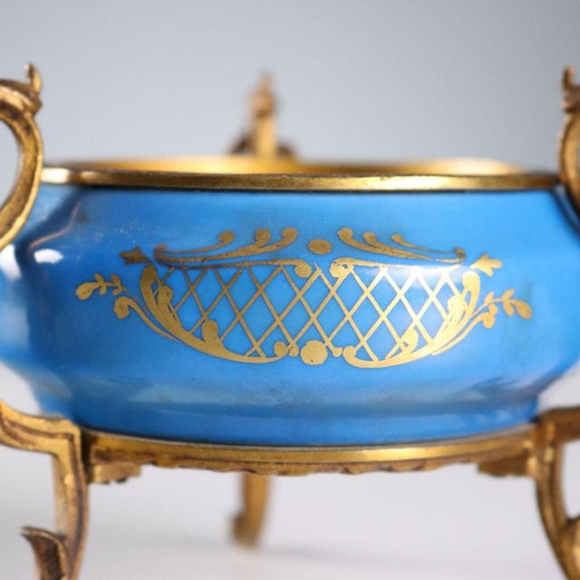 Porcelain Bowl from Sèvres For Sale - Image 9 of 11