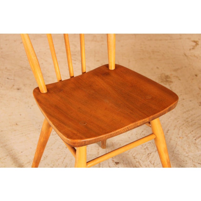 1960s Model 391 Chairs in Elm and Beech from Ercol, 1960s, Set of 4 For Sale - Image 5 of 11
