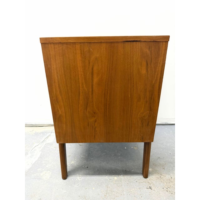 Mid 20th Century Mid 20th Century Teak Cabinet Great Bedside/Nightstand or End Table For Sale - Image 5 of 12