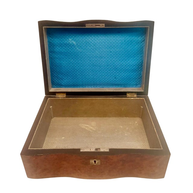 Late 19th Century French Napoleon III Inlaid Walnut Box For Sale In Tampa - Image 6 of 9