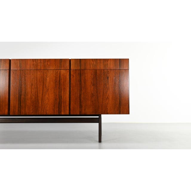 Vintage Danish Rosewood Credenza by Ib Kofod-Larsen, 1960 For Sale - Image 12 of 18