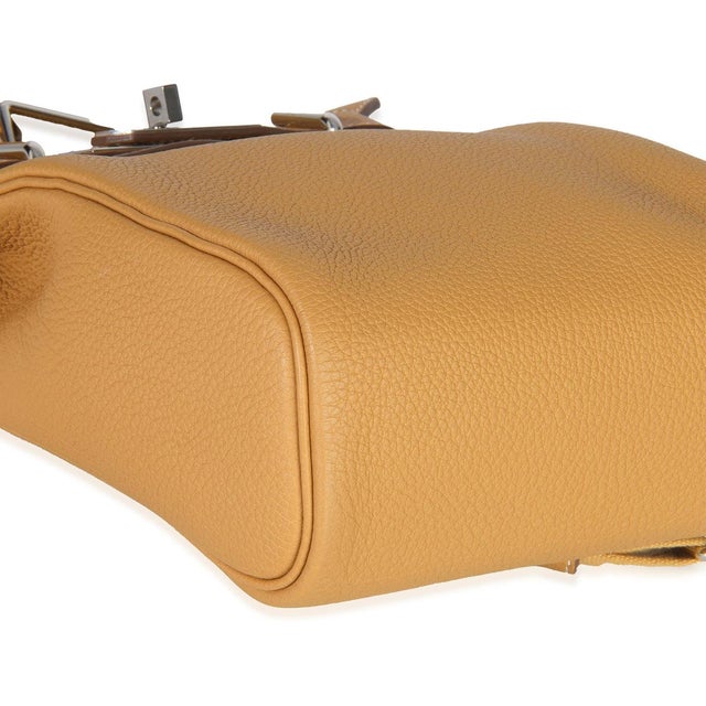 Animal Skin Naturel Sable Togo Hac A Dos PM PHW For Sale - Image 7 of 8