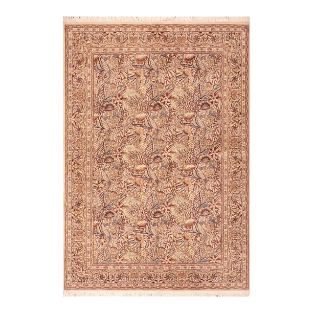 Shabby Chic Floral 1990's Pak-Persian Beige/Gold Wool Rug - 6'3'' X 9'1'' For Sale