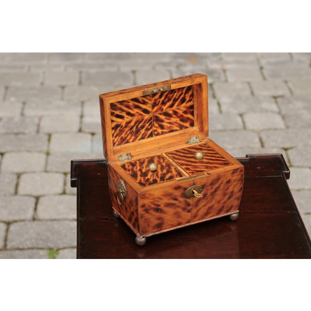 Late 19th Century English Victorian 1870s Tea Caddy with Faux Painted Tortoise Finish and Brass For Sale - Image 5 of 10
