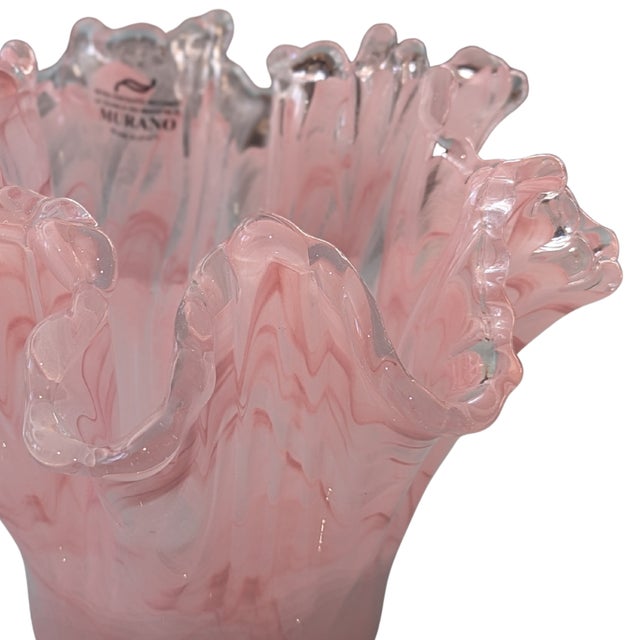 Late 20th Century Murano Pink Swirl Handkerchief Vase – Italian Art Glass Fazzoletto, 8.7” Sculptural Decor For Sale - Image 5 of 10