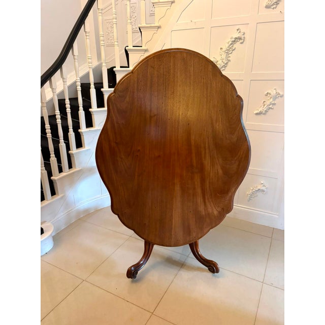 Antique Victorian Figured Mahogany Serpentine Tilt-Top Dining Centre Table, 1860s For Sale - Image 13 of 13