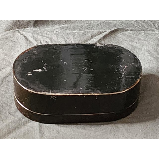 Wood Vintage Japanese Lacquer Trinket Box Asian Makie Lidded Storage With Red Lining For Sale - Image 7 of 8
