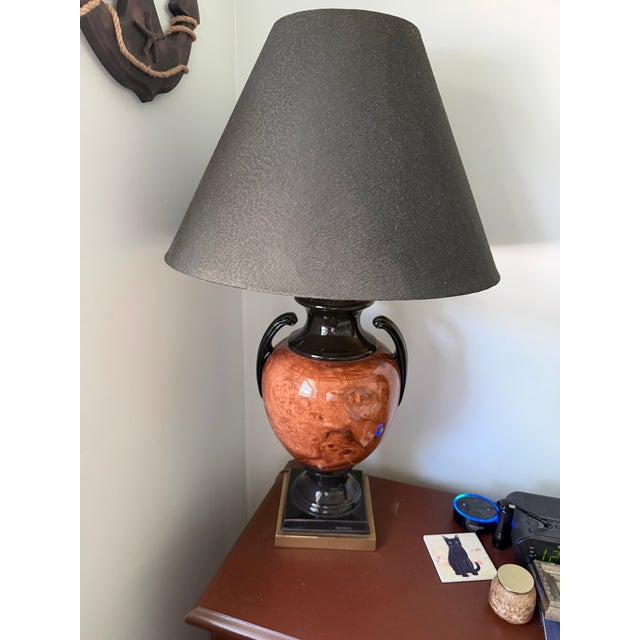 Wood Vintage Frederick Cooper Chicago Faux Burl Urn Table Lamp – Black & Brass For Sale - Image 7 of 12