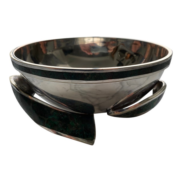 1970s Mid Century Modern Castillo Taxco Abstract Fish Footed Siver Plated Bowl With Malachite & Azurite Inlay For Sale