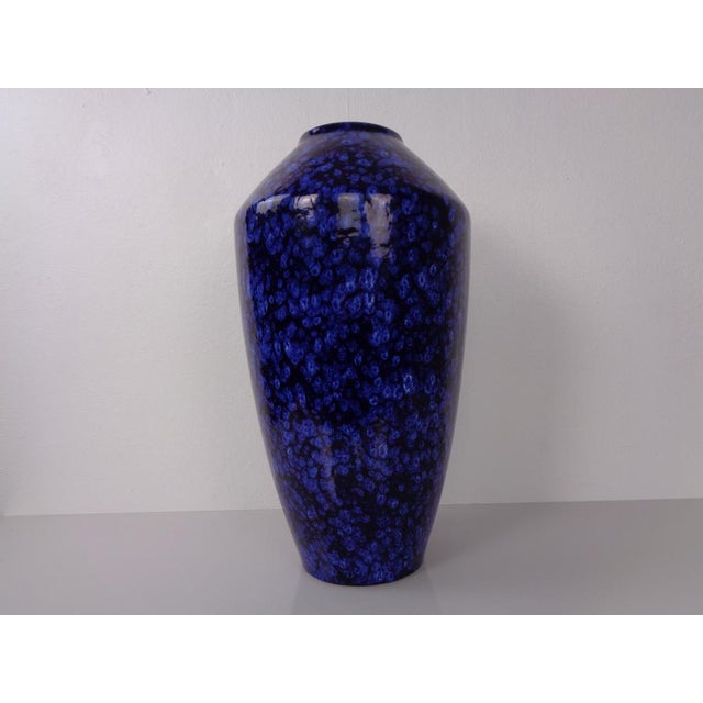 1970s Large Pop Art Model 540-48 Vase in Glazed Ceramic from Scheurich, 1970s For Sale - Image 5 of 17