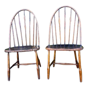 Mid 20th Century Pair of Vintage Bow Back Windsor Chairs