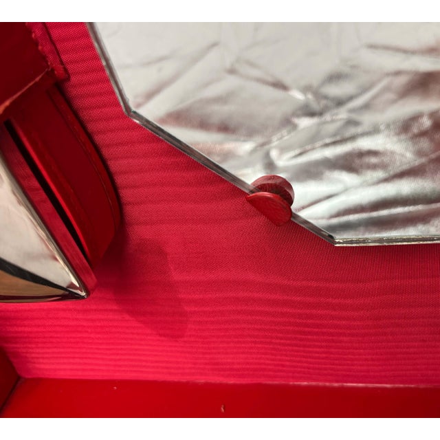 Mid-Century Modern German Red Beauty Vanity Mirror Case, 1960s For Sale - Image 18 of 18