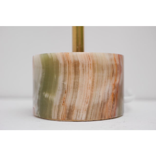 Mid-Century Modern Italian Onyx and Brass Table Lamps, Set of 2 For Sale - Image 6 of 13