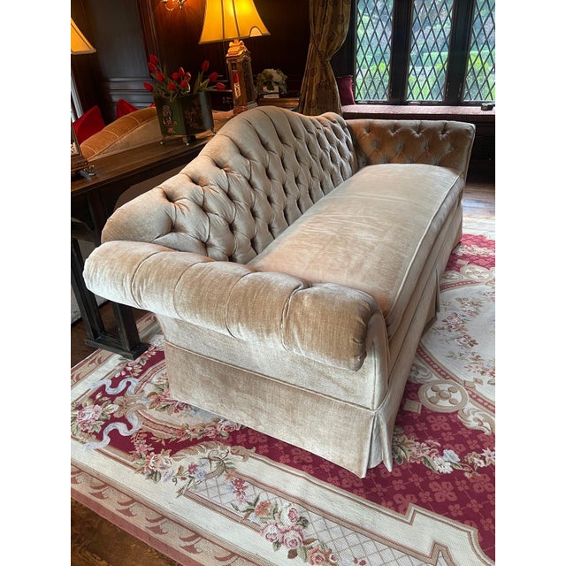 Pair of Custom English Country Tufted Silk Velvet Sofas For Sale In New York - Image 6 of 7
