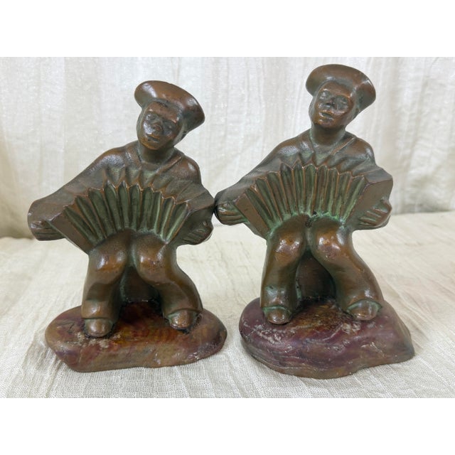 1920s Hubley Cast Iron Accordion Player Bookends on Banded Onyx - Pair For Sale - Image 10 of 11
