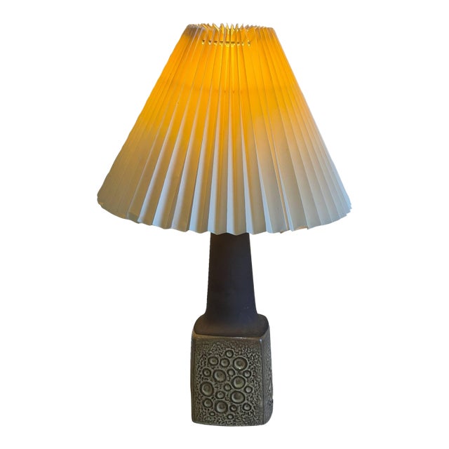 Mid 20th Century Mid-Century Modern Brown Ceramic Table Lamp For Sale