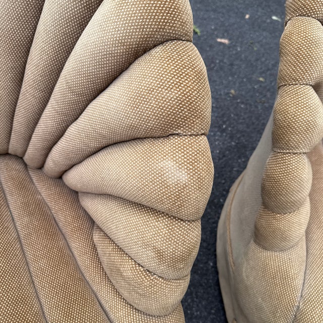 Pair of Vintage Hollywood Regency “Clam” Style Chairs For Sale - Image 9 of 11