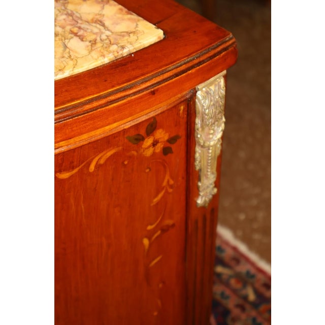 Early 20th Century French Louis XV Marble Top Paint Decorated Chest Commode For Sale - Image 13 of 17