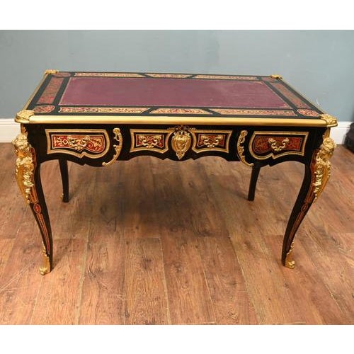 Napoleon III Writing Table in Wood For Sale - Image 4 of 16