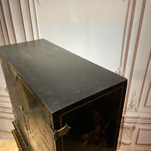 Exceptional Fitted Interior - English Chinoiserie Cabinet on Stand For Sale - Image 11 of 12