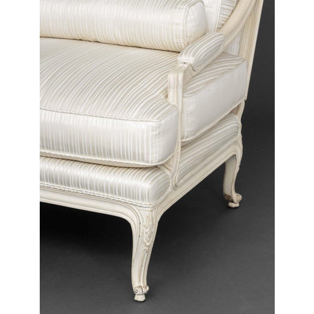 Louis XVI Style White Painted Fauteuils, Pair For Sale In New York - Image 6 of 7